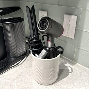 Like New 5” inch White Ceramic Vase